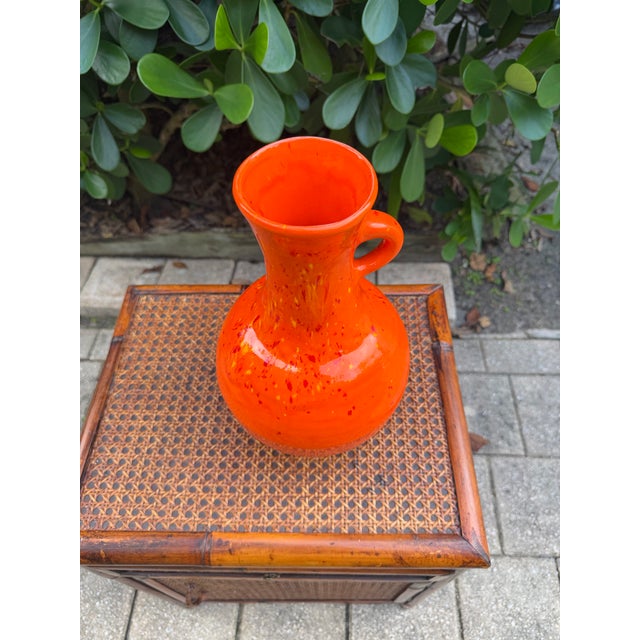 Vintage Atomic Orange Art Pottery Vase by Cherokee Pottery, 1983 For Sale - Image 9 of 11