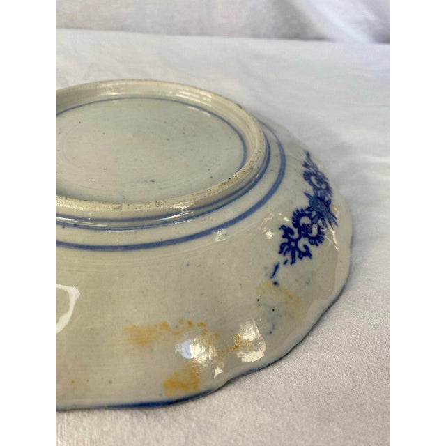 19th Century Chinese Blue & White Organic Scalloped Scholar Plate For Sale - Image 9 of 13