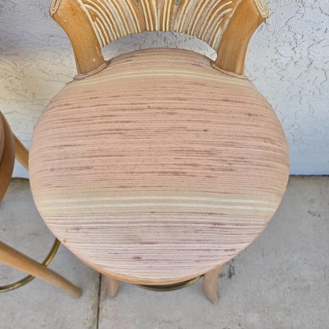 1980s Vintage Venetian Grotto Style Carved Wood Palm Leaf Barstools Set of 2 For Sale - Image 5 of 15