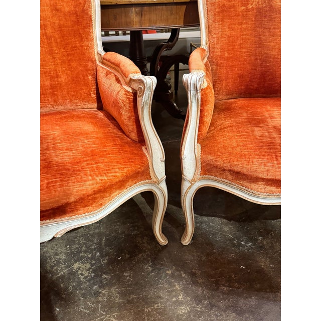 Pair of Large Vintage French Louis XV Painted Bergeres For Sale - Image 4 of 10