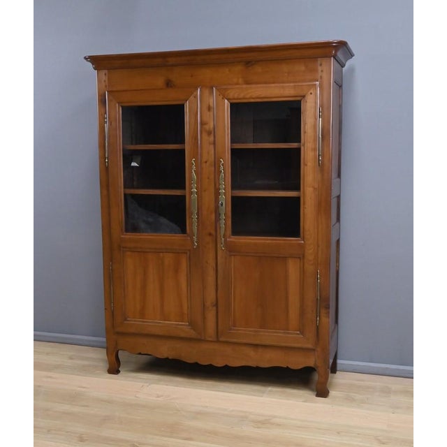 Loire Valley Bookcase in Cherrywood, 19th Century For Sale - Image 4 of 18