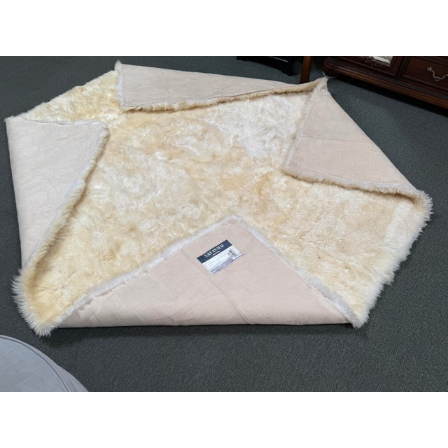 Safavieh 7ft 10in × 7ft 10in Safavieh Sheepskin Area Rug For Sale - Image 4 of 13