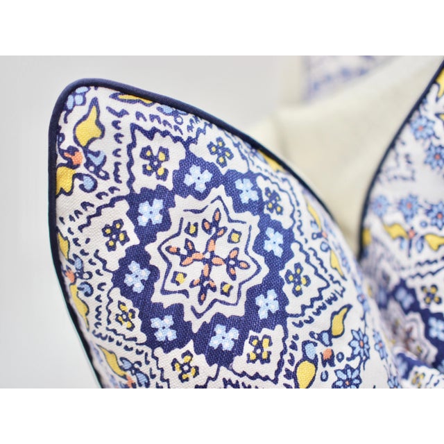 Mid-Century Modern John Robshaw "Vema" 22" Square Hand Printed Linen Pillows - a Pair For Sale - Image 3 of 7