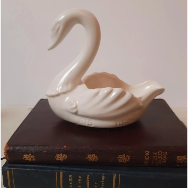 White Ceramic Pottery Hull Swan Planter For Sale In Fayetteville, AR - Image 6 of 7