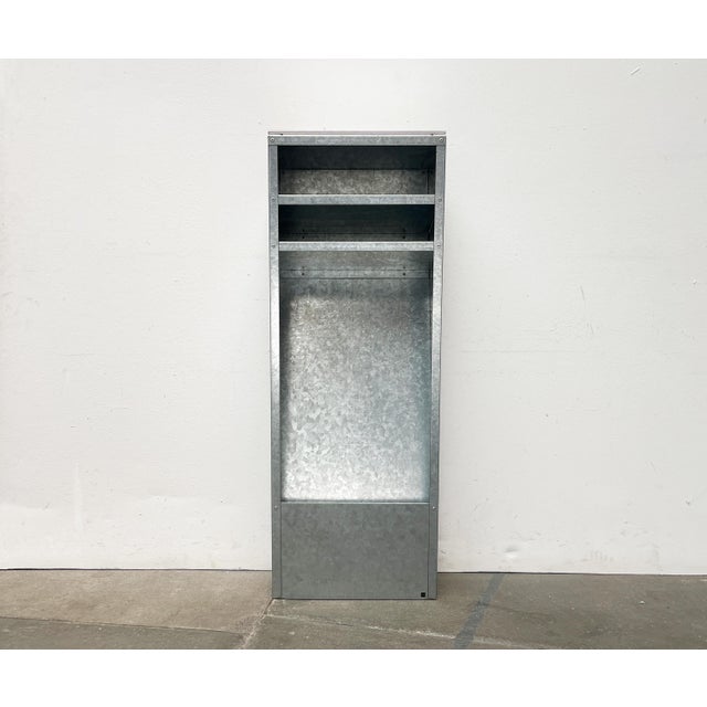 Postmodern German Metal Wall Shelf from Radius Design, 1980s For Sale - Image 4 of 18