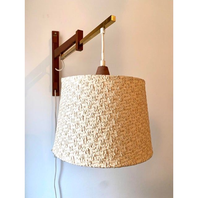 Vintage Swing Arm Lamp, 1960s, in Very Good conditions. Designed 1960 to 1969 European Plug (up to 250V).The wiring of...