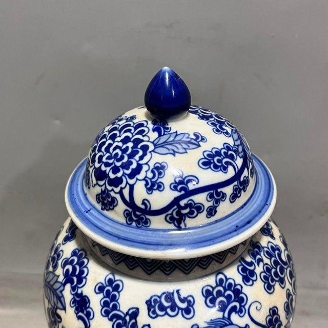 1970s Blue and White Qilin Floral Porcelain Ginger Jar, Chinoiserie Lidded Urn For Sale - Image 4 of 8
