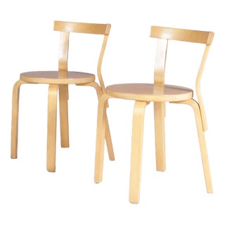 Pine Wood Model 68 Chairs from Alvar Aalto, 1950s, Set of 2 For Sale