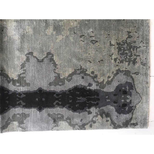 Textile Contemporary Abstract Kusafiri Eskayel Natural Silk Rug by Doris Leslie Blau For Sale - Image 7 of 8
