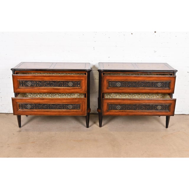 Late 20th Century Baker Furniture Italian Regency Louis XVI Cherry and Burl Wood Commodes or Chests of Drawers, Pair For Sale - Image 5 of 12