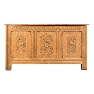 Vintage English Carved Oak Blanket Chest, Circa 1970 For Sale