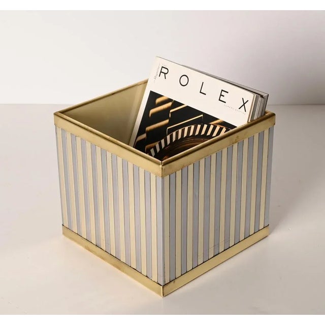 Mid-Century Italian Cubic Brass and Chromed Metal Newspaper Rack, 1970s For Sale - Image 17 of 18