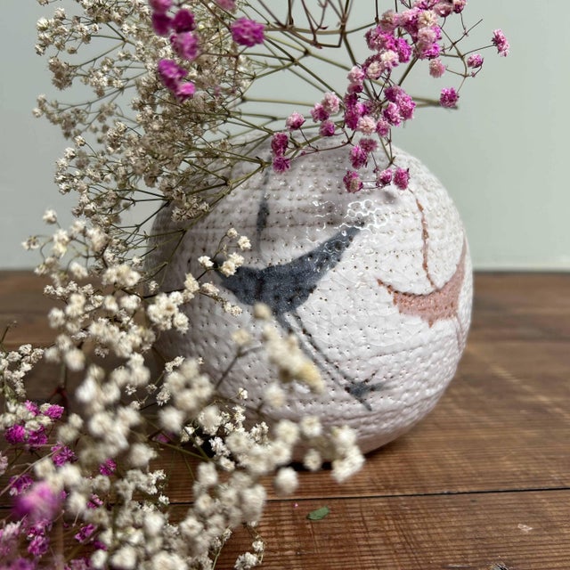 Kikyoya Platycodon House Kiln Shino Ware Ikebana Vase, Japan, 1960s For Sale - Image 11 of 18