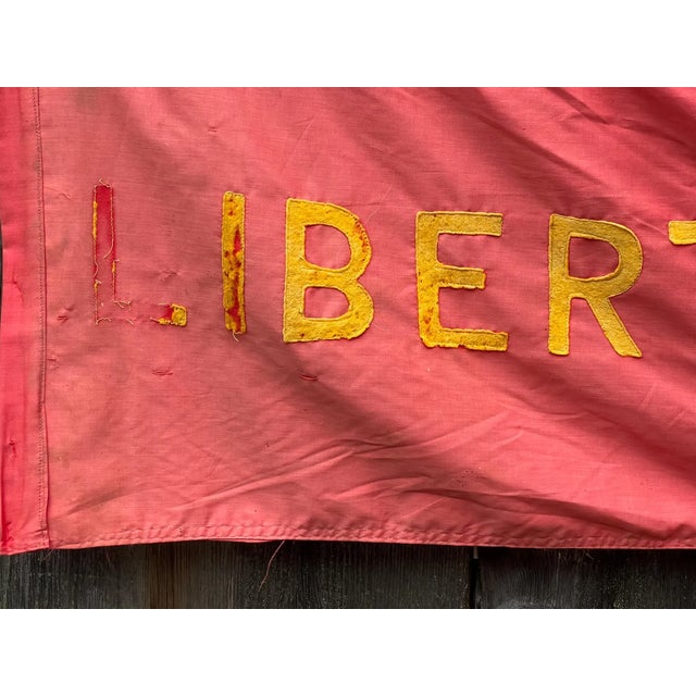Rare Vintage American Revolutionary Flag Handmade Cotton and Felt 1940. Liberty and Union 3x5 For Sale In Philadelphia - Image 6 of 8