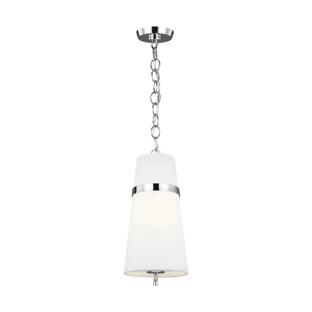 The Alexa Hampton Cordtlandt pendant has a simple, purposeful design that makes it a perfect addition to any uptown chic...