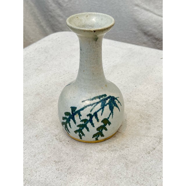 Vintage Stoneware Bud Vase Signed Lesley '76 For Sale - Image 4 of 11
