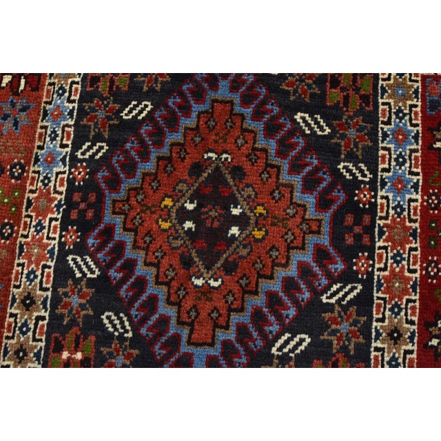 1990s Yalameh Rug 5′ X 6’6” Multicolor Wool Vintage Tribal Hand-Knotted Carpet For Sale - Image 5 of 14