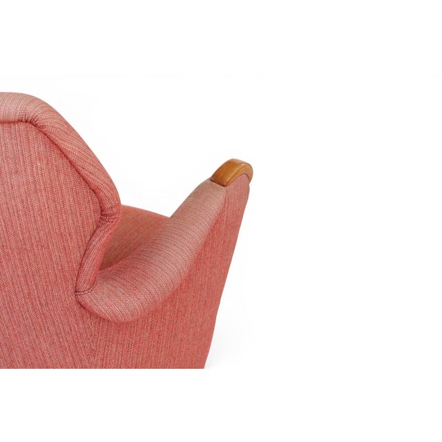 Mid-Century Modern Pair of 1940s Scandinavian Modern Lounge Chairs in Original Copper Blush Wool For Sale - Image 3 of 4