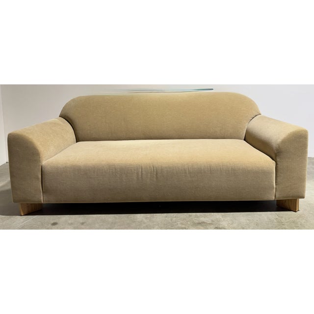 Holland & Sherry Wilshire Sofa For Sale - Image 6 of 18