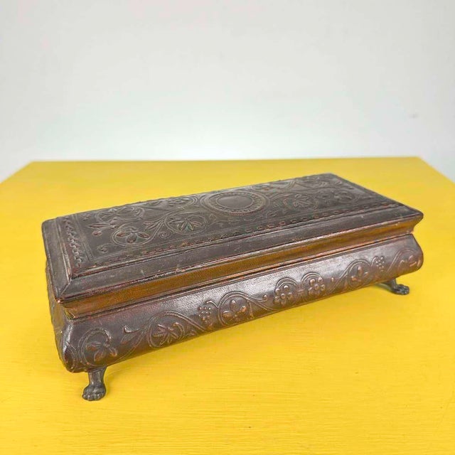 Wooden Jewelery Box in Leather, 1900s For Sale - Image 9 of 9