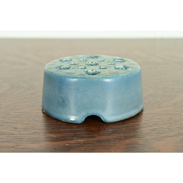 Art Deco Rookwood Pottery Arts & Crafts Glazed Ceramic Art Pottery Flower Frog, 1919 For Sale - Image 3 of 9