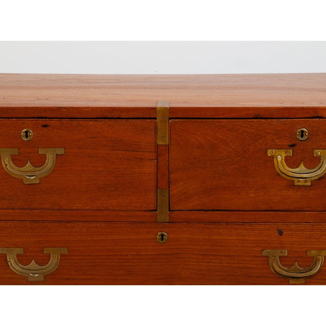 Brown English 19th Century Teak Campaign Chest with Five Drawers and Brass Hardware For Sale - Image 8 of 12