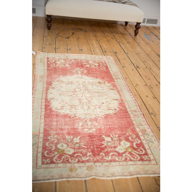 Red 1960s Vintage Turkish Oushak Roundel Multicolor Wool Runner For Sale - Image 8 of 9