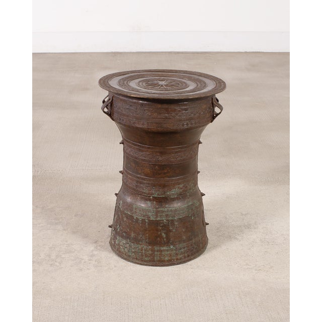 Tribal Southeast Asian Patinated Bronze Rain Drum or Drinks Table For Sale - Image 3 of 16