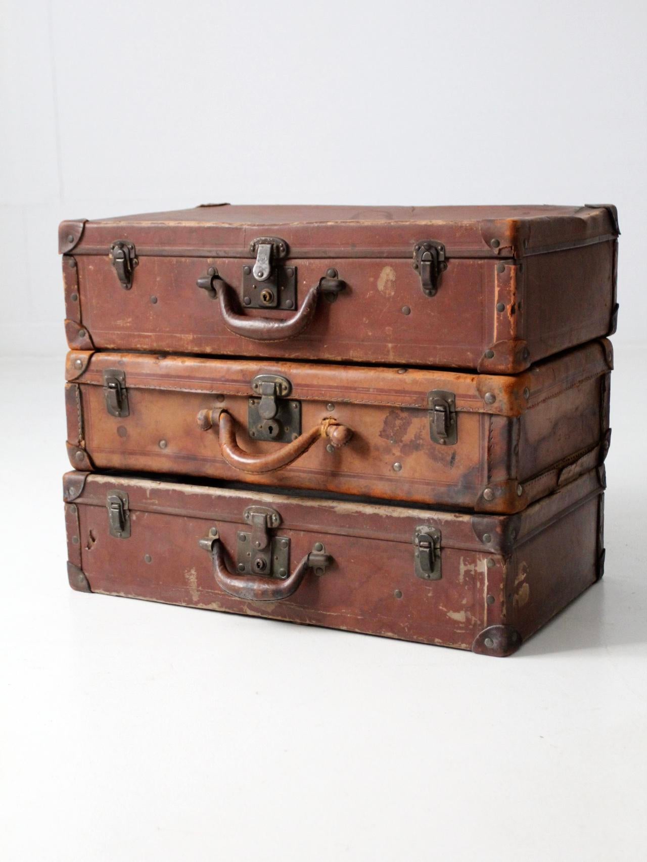 antique luggage