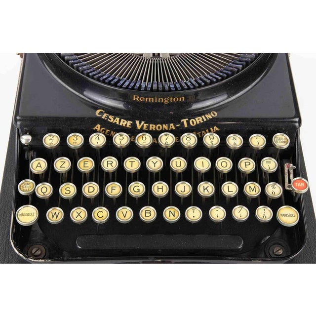 Portable Typewriter with Case from Remington, 1930s-40s For Sale - Image 4 of 10