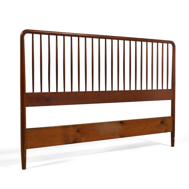 This strikingly simple and elegant headboard of solid old-growth teak shows the influence of Shaker design on mid-century...