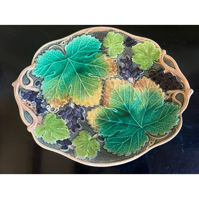 English Majolica Bread Plate by Wedgwood, C. 19th Century For Sale - Image 9 of 10