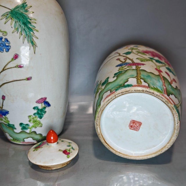 Vintage Chinoiserie Famille Rose Floral & Bird Lidded Jars - A Pair For Sale In New York - Image 6 of 9