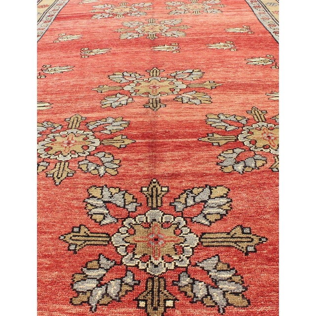 Mid 20th Century Vintage Turkish Oushak Carpet With Flowers in the Central Field and Borders 4'10" X 12'0 For Sale - Image 5 of 8