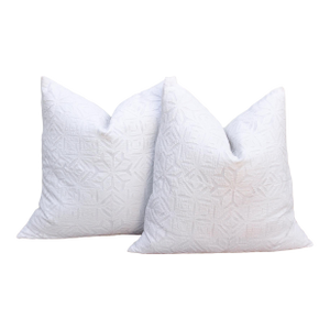 Lattice Flower, Pair of Appliqué Pillow Covers