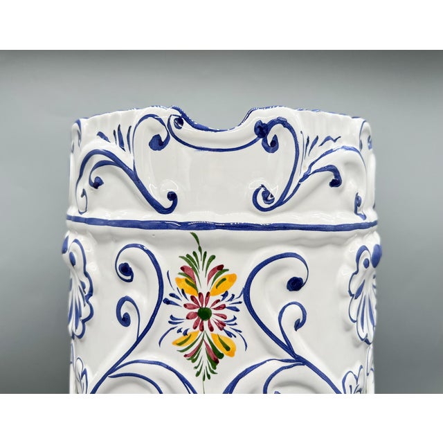 Vintage Portuguese Hand-Painted Floral Ceramic Umbrella Stand – Mediterranean / Traditional For Sale - Image 9 of 13