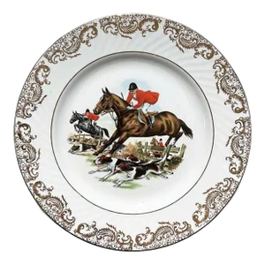 1970s Traditional English Ceramic Hunting Plate by Barratts of Staffordshire England