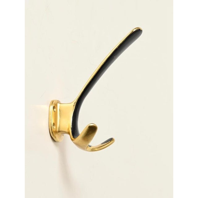 1950s Mid-Century Brass and Coral Red and Black Enamel Coat Hooks, Italy, 1950s, Set of 4 For Sale - Image 5 of 14