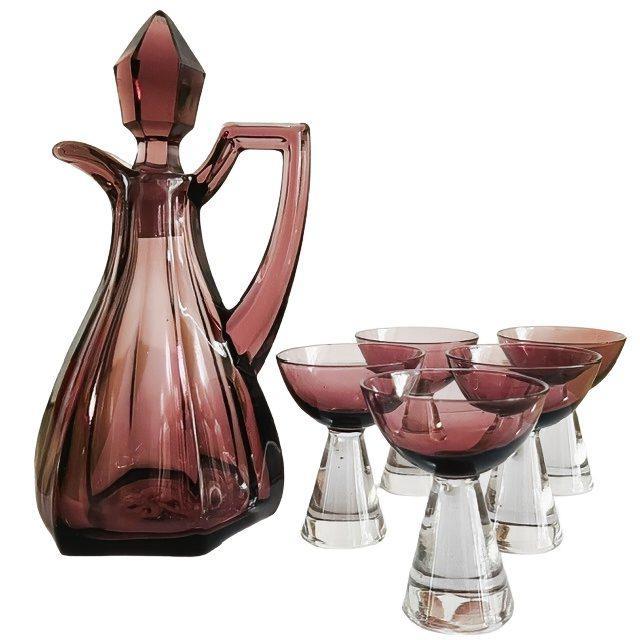 Vintage Art Deco Glass Carafe and Glasses in Mulberry Purple, 1950s, Set of 6 For Sale - Image 14 of 14