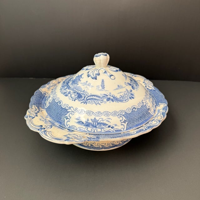 Allerton's of England Chinese Fine China Covered Vegetable Bowl For Sale In Atlanta - Image 6 of 16