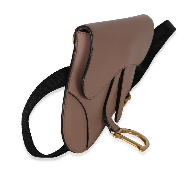 Contemporary Pink Calfskin Saddle Belt Pouch For Sale - Image 3 of 4