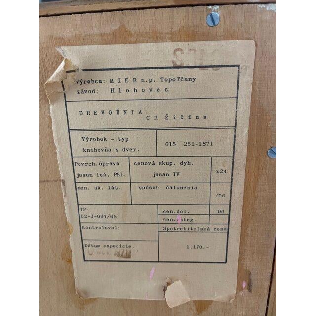 Bookcase from Drevo Unia Zilina, 1970s For Sale - Image 6 of 8