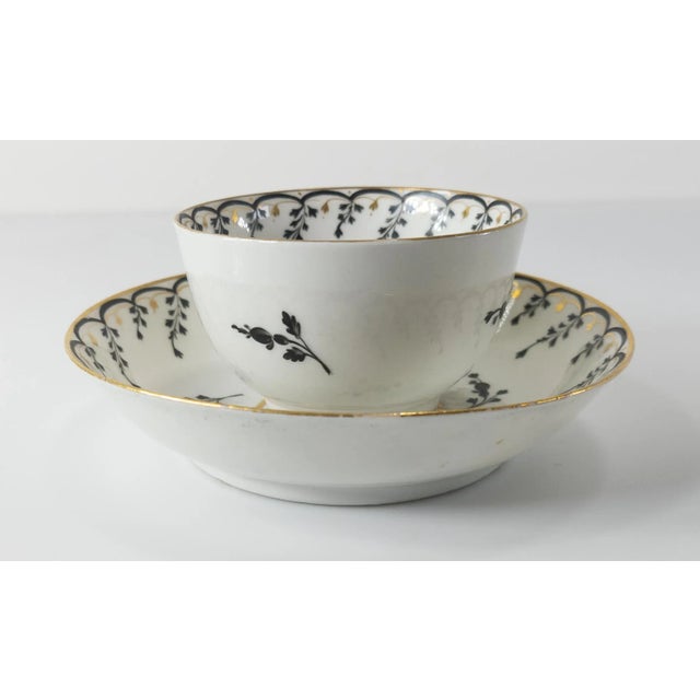 18th Century English Porcelain Teacup and Saucer Attributed to Derby- 2 Pieces For Sale - Image 13 of 13