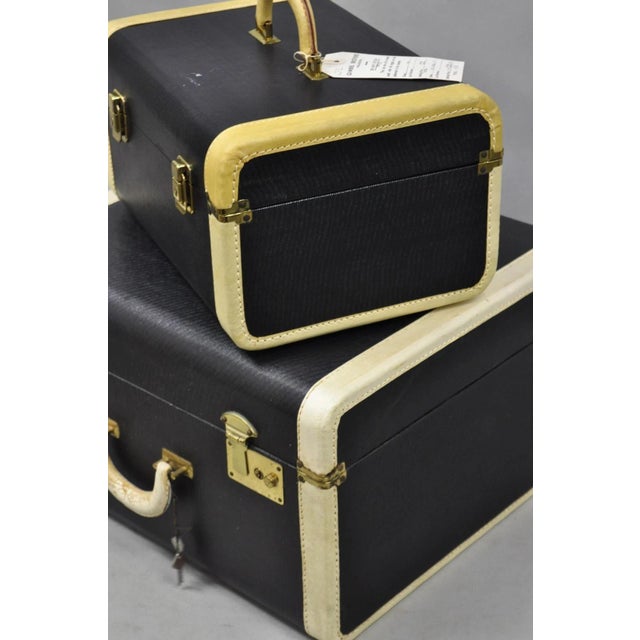 Vintage Art Deco Black & White Hard Case Travel Luggage Suitcase - 2 Pc Set For Sale - Image 12 of 16