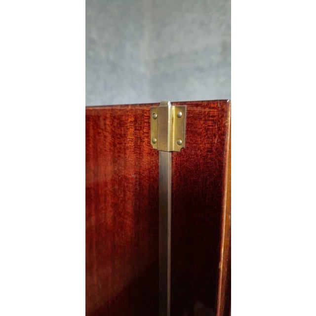 20th Century Louis XV Curved Wardrobe in Marquetry with Floral Decoration For Sale - Image 5 of 14