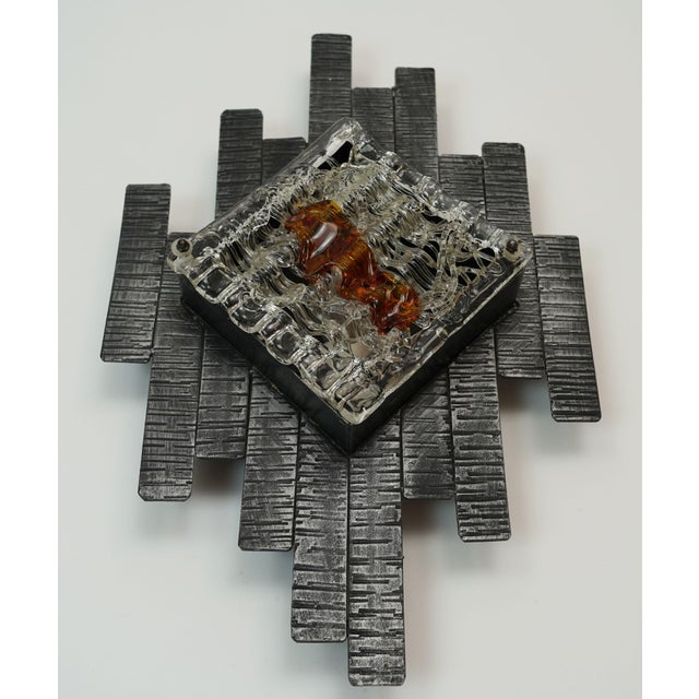 1970s Mid-Century Modern Brutalist Style Wall Lamp in Wrought Iron and Glass, 1970s For Sale - Image 5 of 13