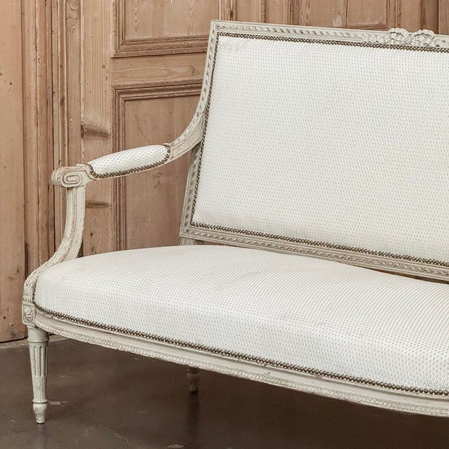 19th Century French Louis XVI Painted Canapé ~ Settee For Sale - Image 10 of 18