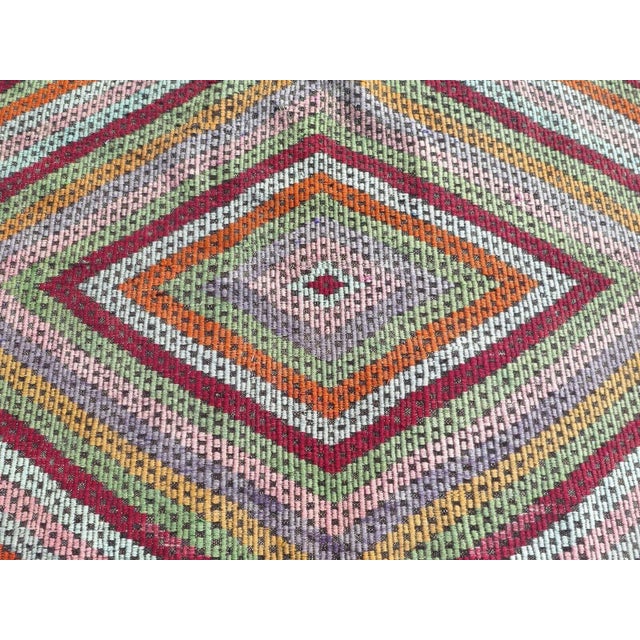 1960s Turkish Embroidered Kilim Rug - 83"x117" For Sale In Raleigh - Image 6 of 13