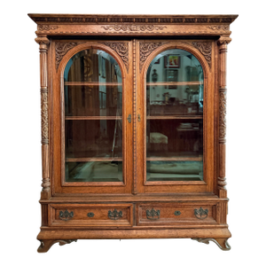 Antique 19th Century Renaissance Revival Oak Bookcase/Cabinet