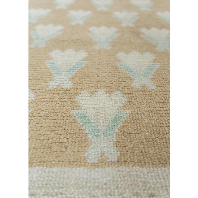 Turkish Turkish Vintage Rug 2'6" x 6'2" #20805 For Sale - Image 3 of 8